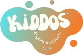 KIDDOS English Academy Logo